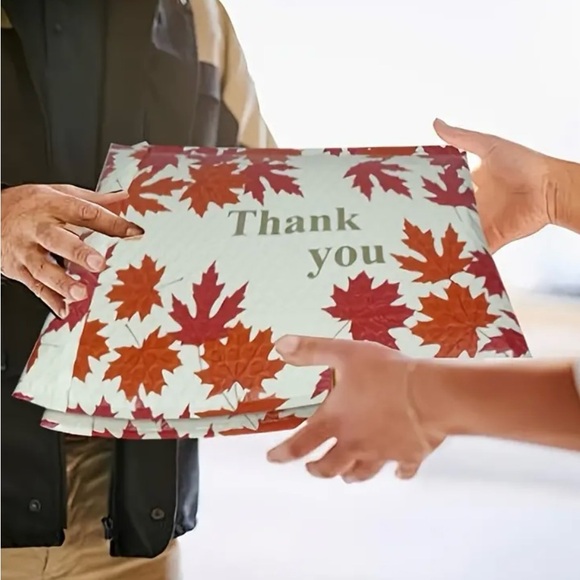 10 BUBBLE MAILERS&10 STICKERS FALL LEAVES Appx 10”x13” SELF-ADHESIVE 🍁FALL🍁 - Picture 6 of 9